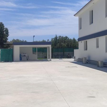 Kiti Village Villa, Cyprus, Salt-Water Pool, 6 Bedrooms, Larnaca Exterior photo