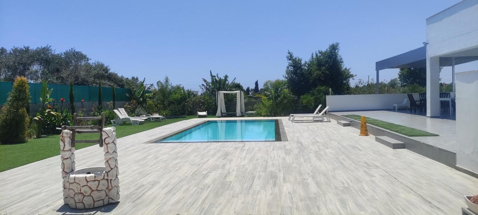 Kiti Village Villa, Cyprus, Salt-Water Pool, 6 Bedrooms, Larnaca Exterior photo