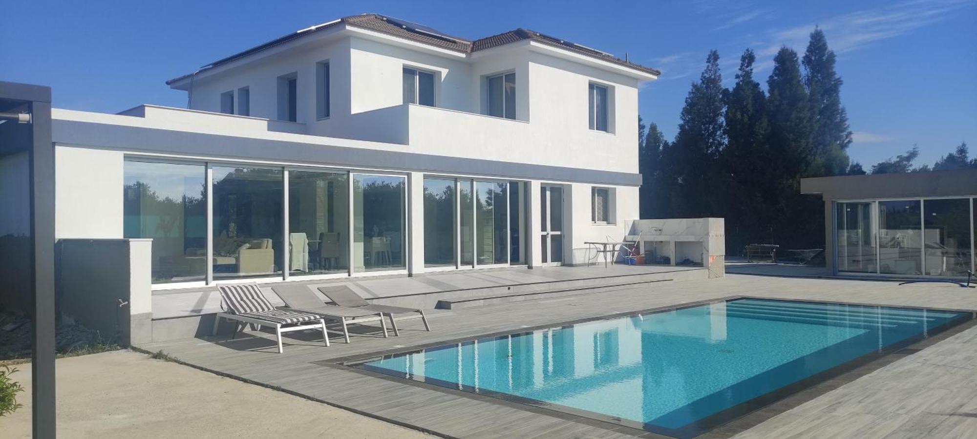 Kiti Village Villa, Cyprus, Salt-Water Pool, 6 Bedrooms, Larnaca Exterior photo